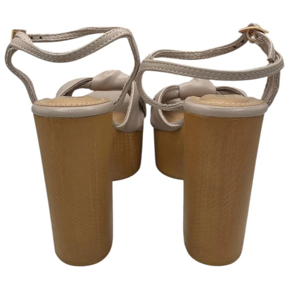 Journee Collection Lorrica Taupe Bow Platform Heels 4.75